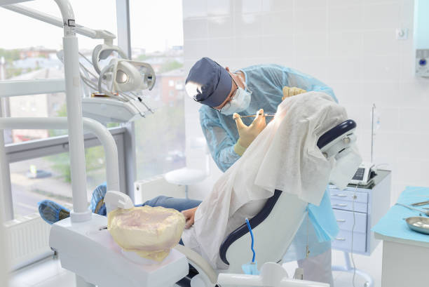 Best Emergency Tooth Extraction in Lathrop, MO